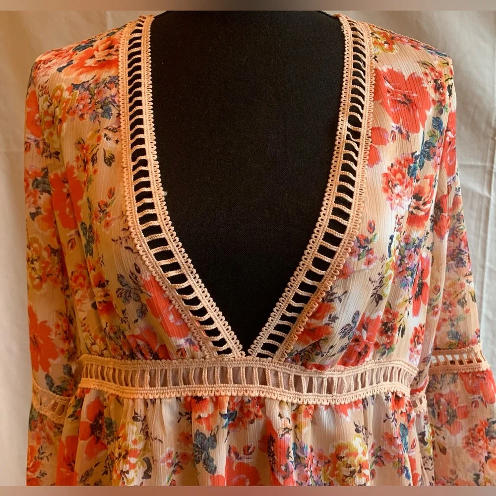 Gorgeous boho floral shirt NEW - Picture 3 of 7